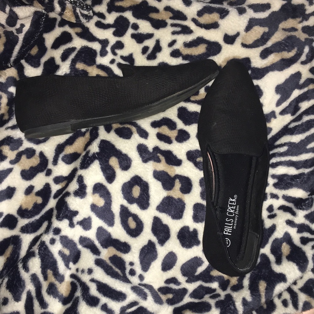 Falls Creek Memory Form Flats